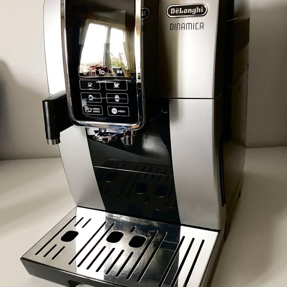 Ekspres marki Delonghi